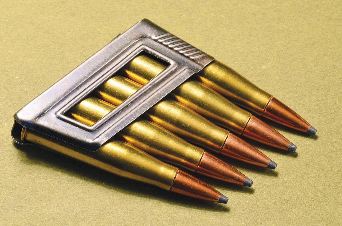 The M95 and M95-pattern rifles, like the Hungarian M31, use the packet system wherein cartridges are loaded in a spring clip (similar to the Commission ’88 rifle). The entire clip is inserted into the action, and the clip falls out of the bottom after the last round is chambered.